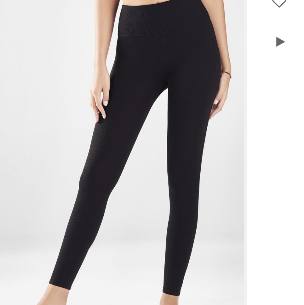 NWOT Fabletics High-Waisted Seamless Rib Legging black size small